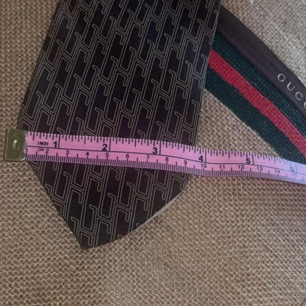 GUCCI Tie 100% Silk Men's Accessories monogrammed Jacquard GG’s Brown Black rare - Picture 7 of 7